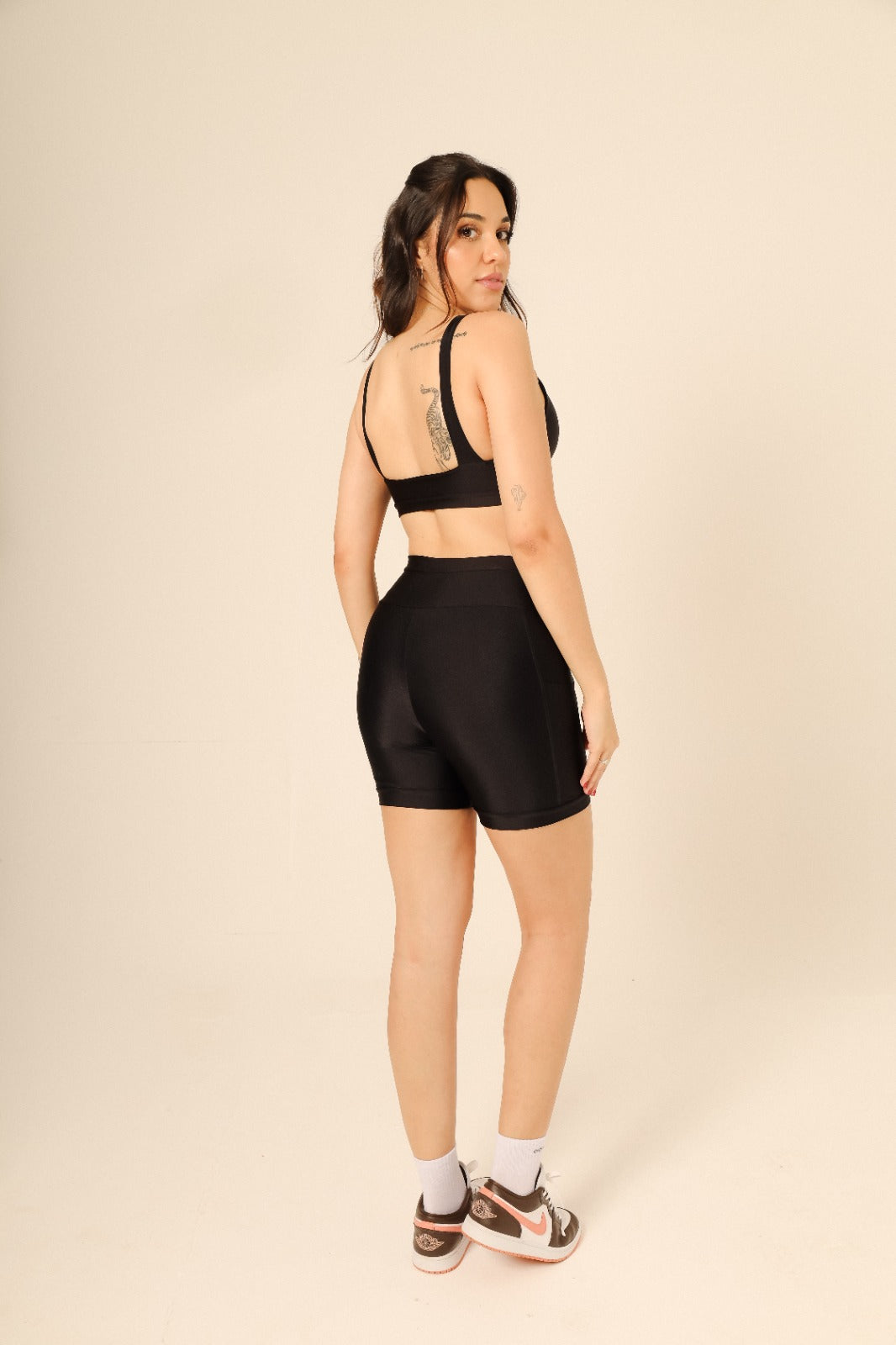 CONJUNTO TOP E SHORT MOVE