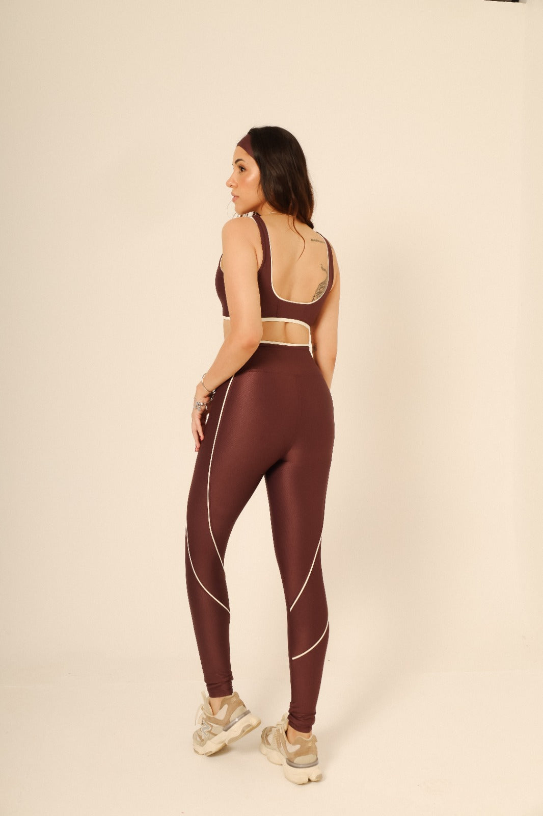 CONJUNTO TOP E LEGGING PRANA