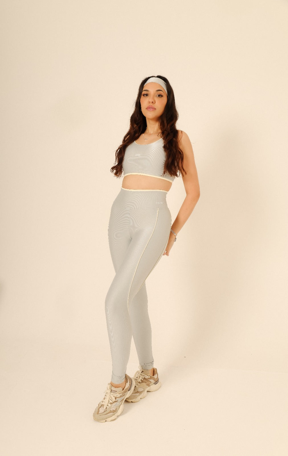 CONJUNTO TOP E LEGGING PRANA